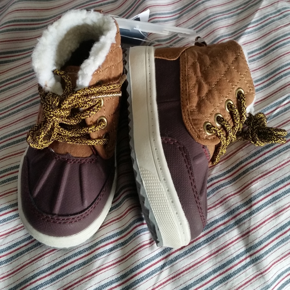 Toddler boots